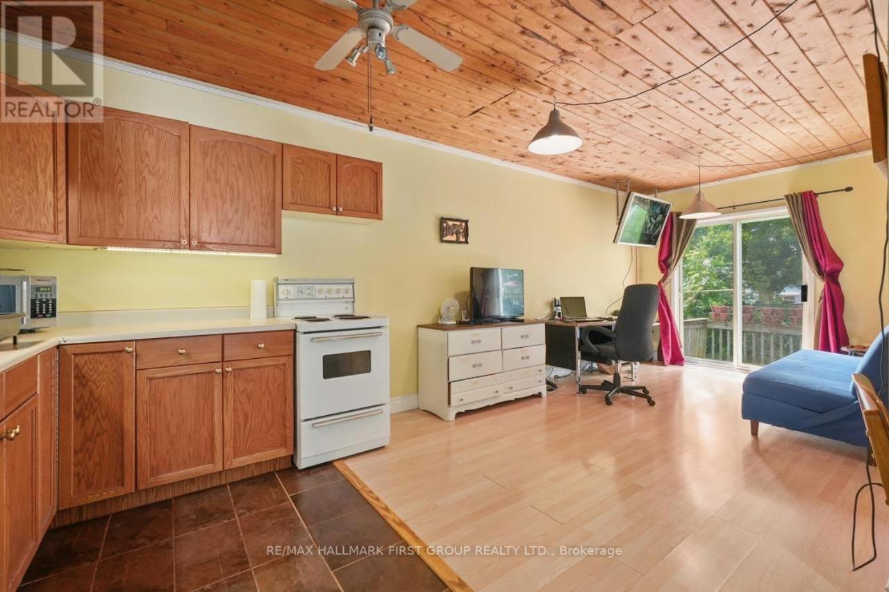 Marmora And Lake Inn And Victorian Diner Extérieur photo